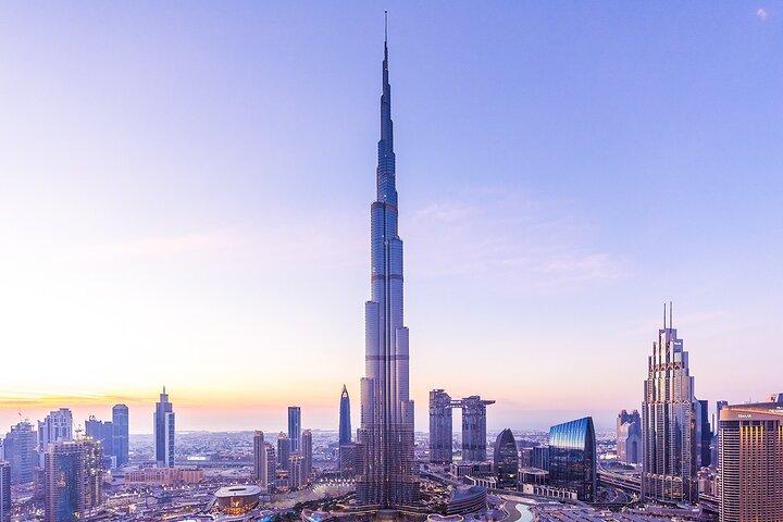 El precio del recorrido por la ciudad de Dubai Visite la ciudad de Abu Dhabi de forma gratuita