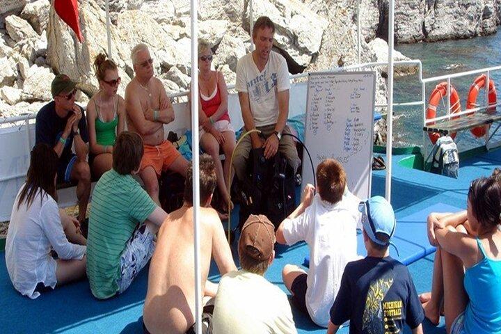 Excursion de plongée sous-marine à Marmaris avec deux plongées, déjeuner et transfert