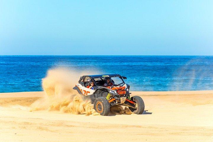 Passeio de camelo e UTV com degustação de tequila em Los Cabos