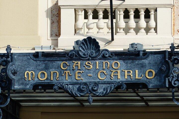 カンヌからコート・ダジュールへのプライベート日帰り旅行、フレンドリーなドライバー付き