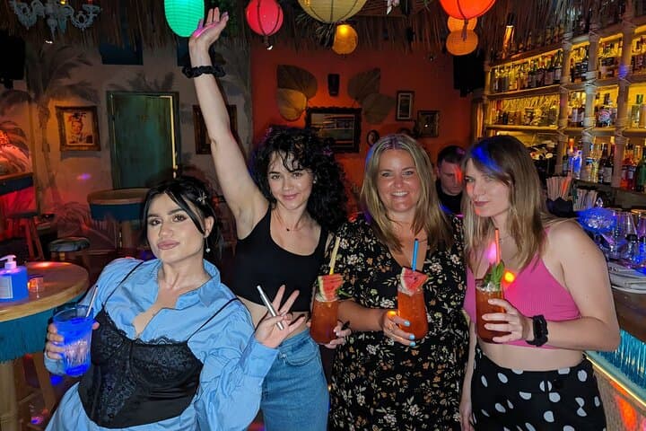 The NightCrawlers | Athens Bar Hopping | Pub Crawl