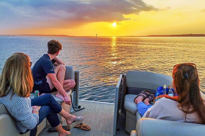 4 Stunden Hilton Head Boat Vermietung mit VIP Feuerwerk Besichtigung
