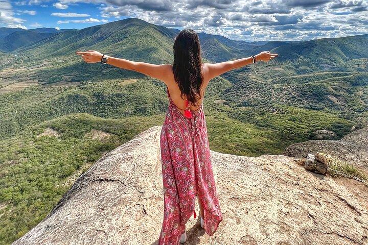 Visite de Monte Albán, Hierve el Agua, Teotitlán del Valle et Mezcal