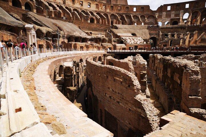 Colosseum Gladiator Arena et Forum Experience + eBook