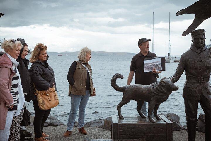 Visite à pied du sentier d'art et d'histoire en Tasmanie