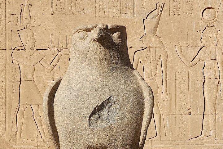 Edfu Temple Private Tour from Luxor – Transfer & Guide/Ticket