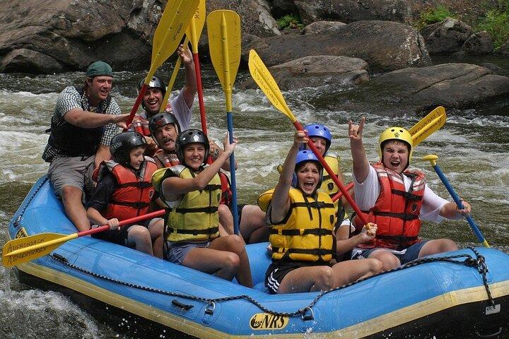 Aventura de rafting en el río Manavgat con almuerzo desde Belek