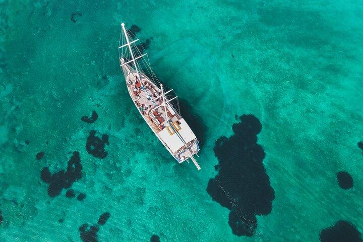 Unik seglingsupplevelse till Aegina-Metopi och Skala