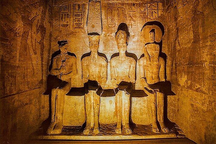5 - Day Egypt Tour : Karnak, Kings Valley, Philae & Abu Simbel