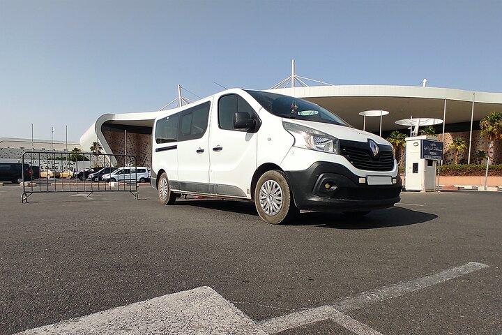 Traslado privado de ida al aeropuerto desde / hacia el hotel en Marrakech