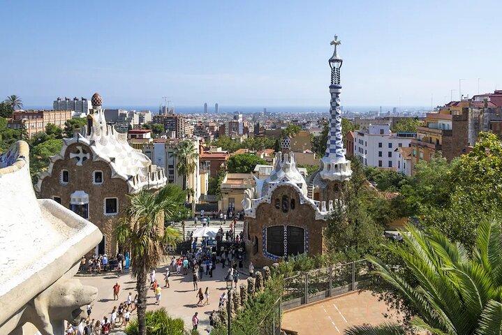 Visite guidée privée à pied du parc Güell de Barcelone Gaudi