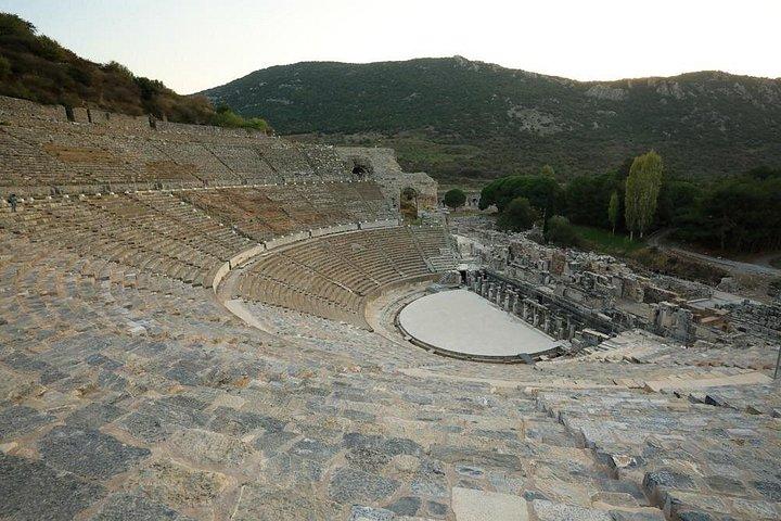 Tour to Pamukkale Ephesus Cappadocia with Balloon & Camel Rides