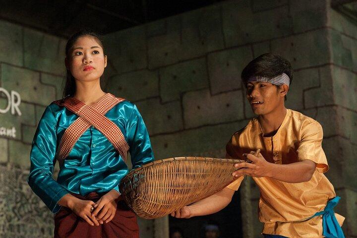 Apsara Dancing Show with Buffet Dinner Free Hotel Pick up