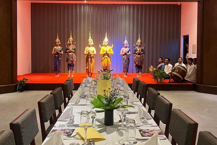 Apsara Dancing Show with Buffet Dinner Free Hotel Pick up