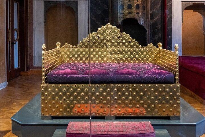 Istanbul Topkapi Palace Guided Tour