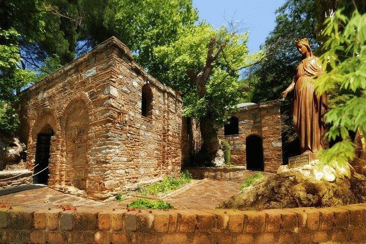 Private Ephesus Ancient City Tour from Izmir with Lunch