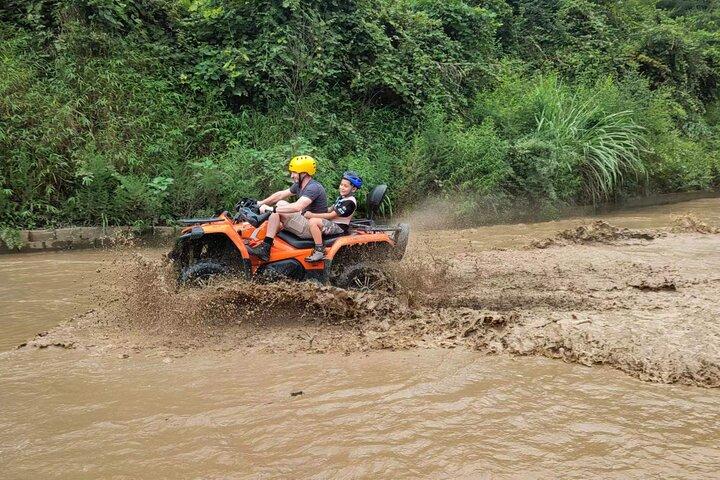 ATV/buggy tur i Yangshuo fra Yangshuo/Guilin/Xingping hotel