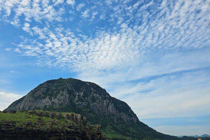 Pacchetto tour privato Jeju-a sud di Jeju (monte Hallasan e cascate)