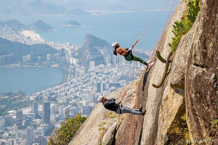 Trail e Rappel su Morro Dois Irmãos