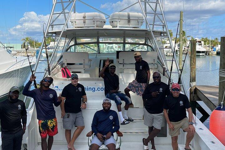 Charter de pesca privada de dia inteiro no mar profundo sobre "gerenciamento de pescadores"