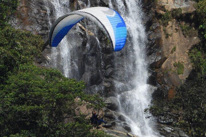 Guatape private Tour (optional Kaffee Speedboot Paragliding...)