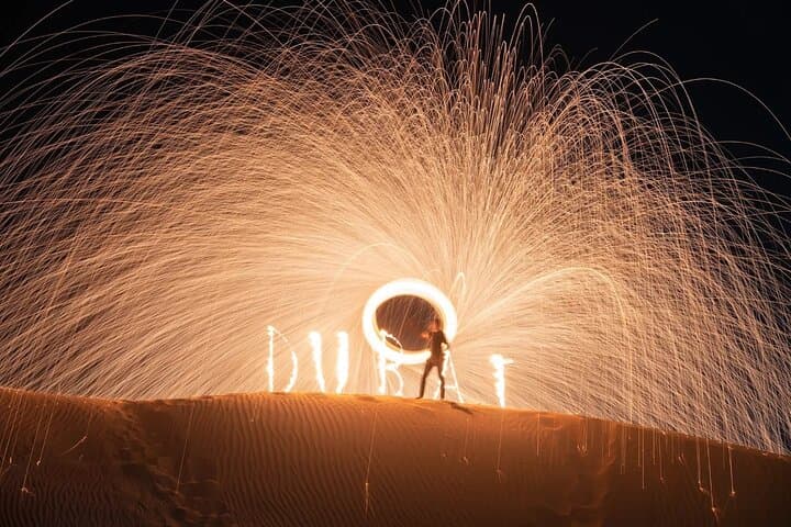 Dubai Desert safari Tour with Live BBQ & Belly Dance Shows