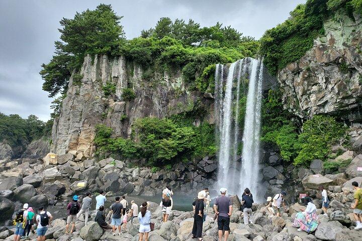 Tour privado de medio día por el sur y el oeste en la isla de Jeju
