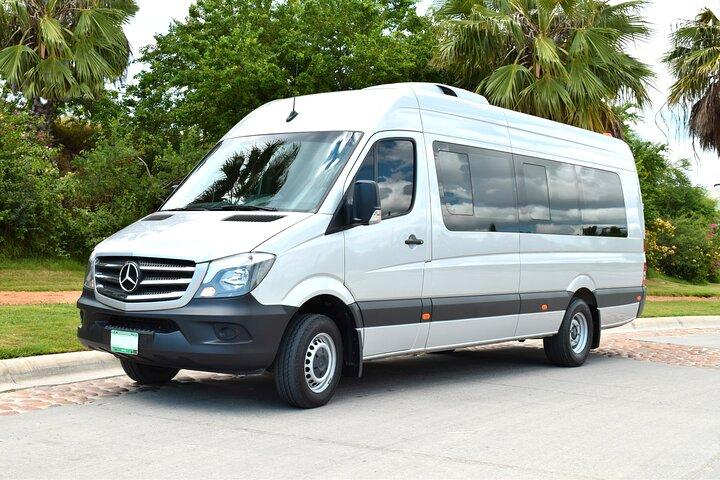 Transporte privado de ida al aeropuerto en Los Cabos