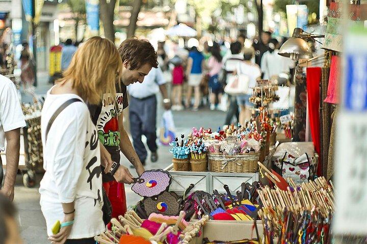 Full-Day Seoul Highlights Private Guided Tour