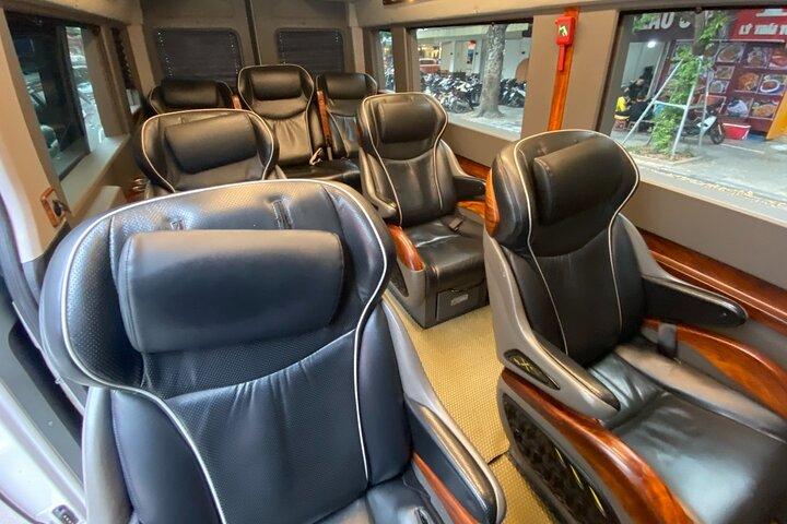Hanoi nach Sapa oder Rücktransfer im Luxuslimousinenbus