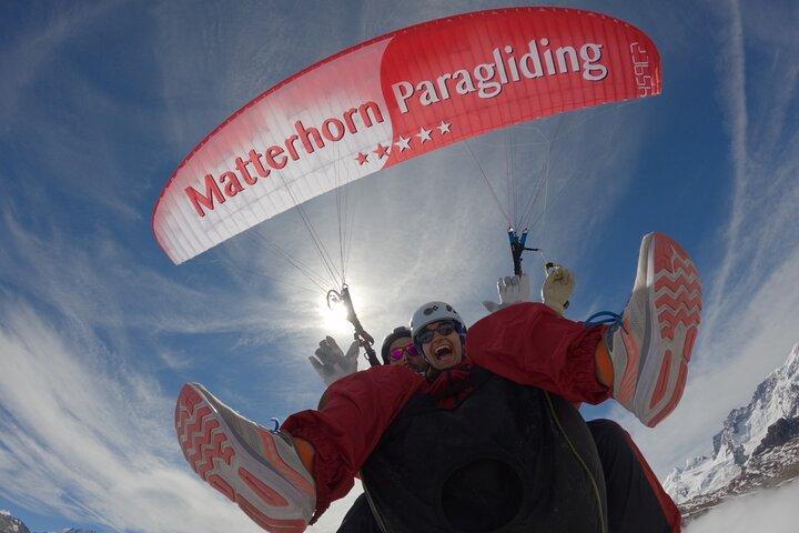 Panoramisk paraglidingflyvning i Zermatt Matterhorn (15-20 min.)