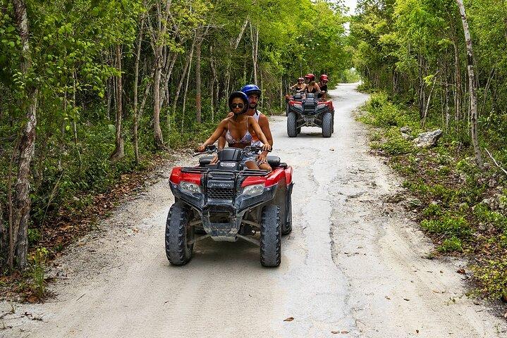 ATV Adventure to Mayan Jade Cavern plus plongée en apnée et déjeuner