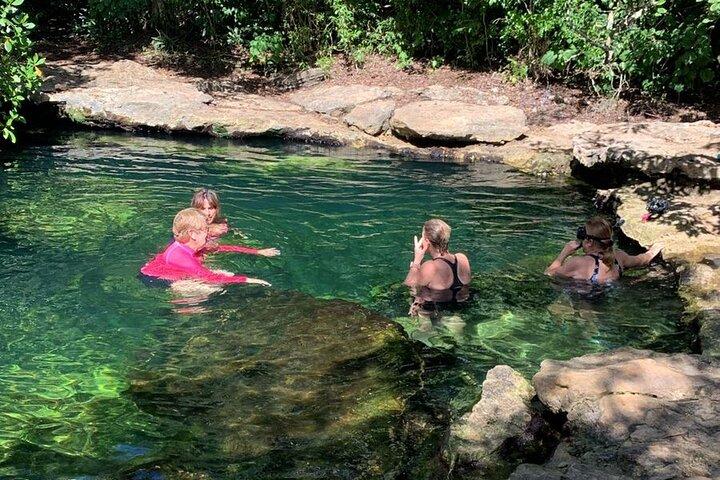 Visite culturelle privée d'une demi-journée aux ruines mayas et au cénote