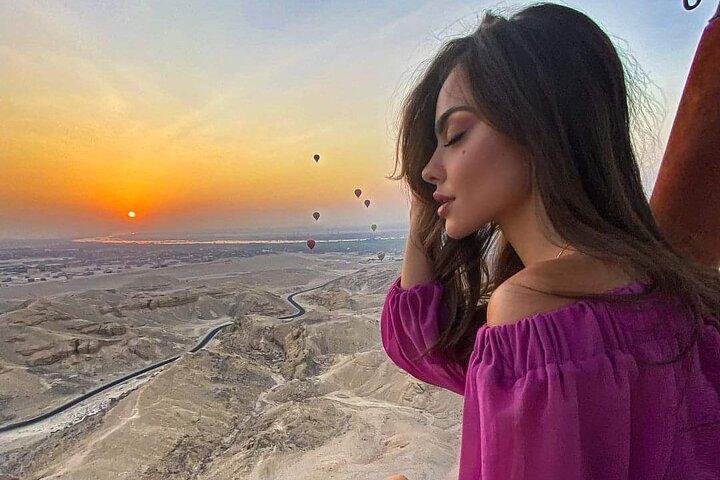 Tour privato di un giorno a Luxor da Shram El-Sheikh in volo in aereo