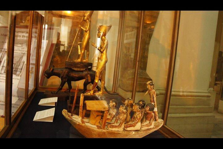 Oudheden in het Grande Egyptian Museum met privérondleiding