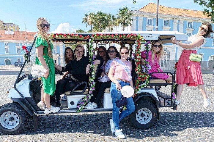Privat 1H30 Tuk Tuk-tur i Lissabon by