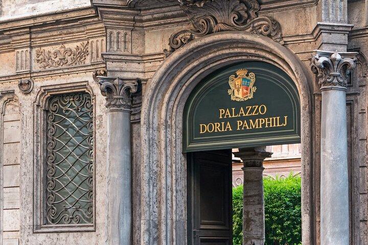 Tour guidato privato della Galleria Doria Pamphilj salta la fila