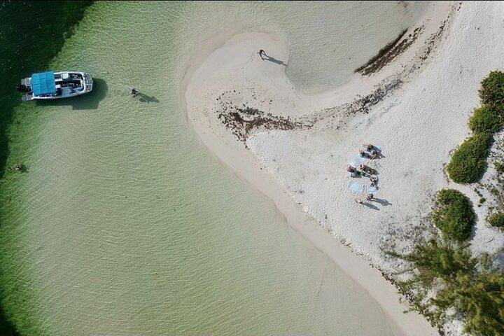 Noleggio barche private e guidate nelle Isole Cayman