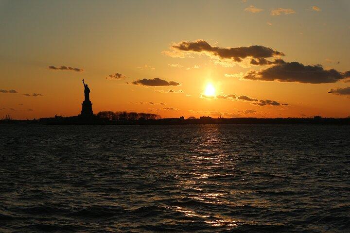 NYC Freiheitsstatue Express Sightseeing Cruise