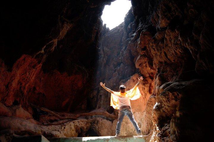 Grotte de Vashishth