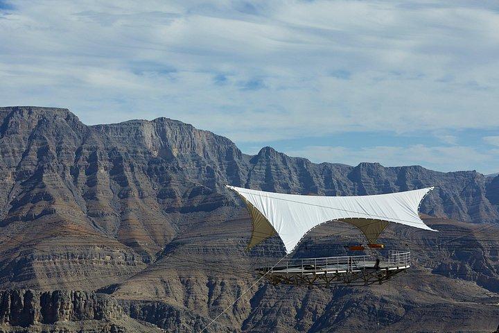 Dubai: Small-Group Guided Zipline Experience in Jebel Jais