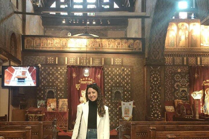 Visita privada a la Iglesia Colgante, Iglesia de los Santos Sergio y Baco