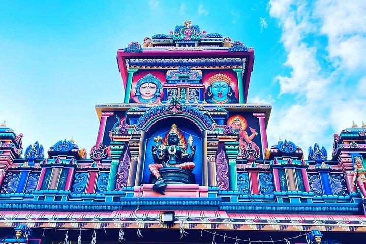 Führung durch den Karly-Hindu-Tempel in Saint Pierre