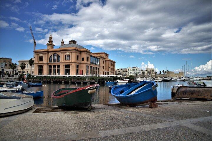 Découvrez Bari en e-bike