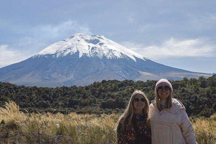 Tour de Quito a Baños visitando Volcán Cotopaxi y Laguna Quilotoa