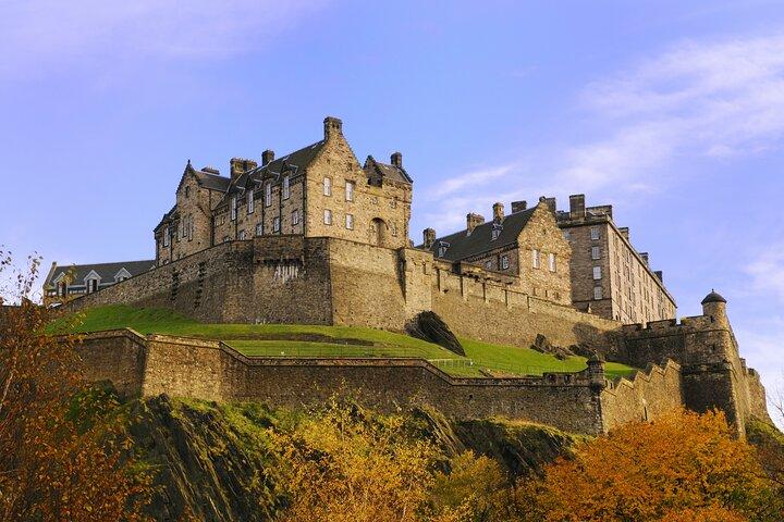 Edinburgh Shore Excursion: City Tour och Royal Yacht Britannia
