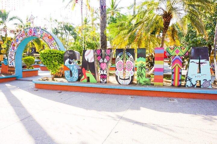 Tour to the Magical Town of Sayulita and San Pancho from Pto Vallarta