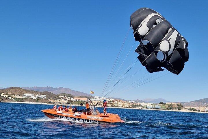 Parasailing i Fuengirola - De højeste flyvninger på Costa