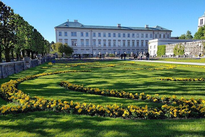 Excursión privada de un día desde Múnich a Salzburgo y viceversa, conductor local
