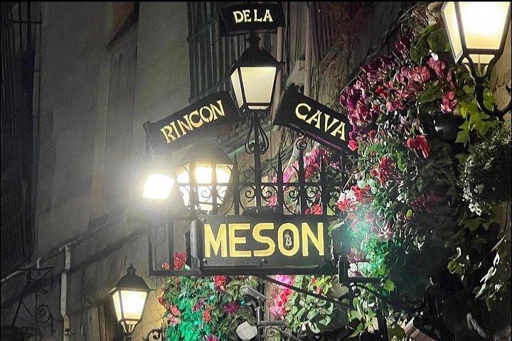 Half Day Private Madrid Tapas and History Walking Tour